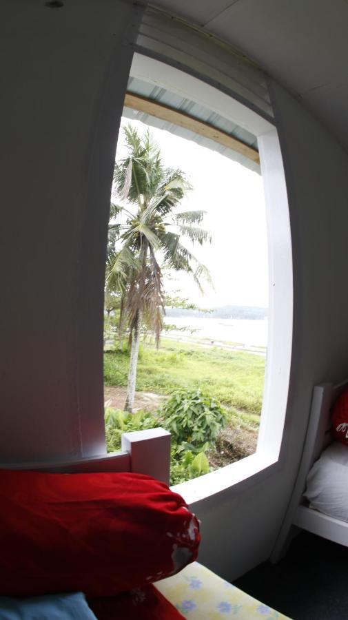 Nias Surf Stay Lagudri Luaran gambar