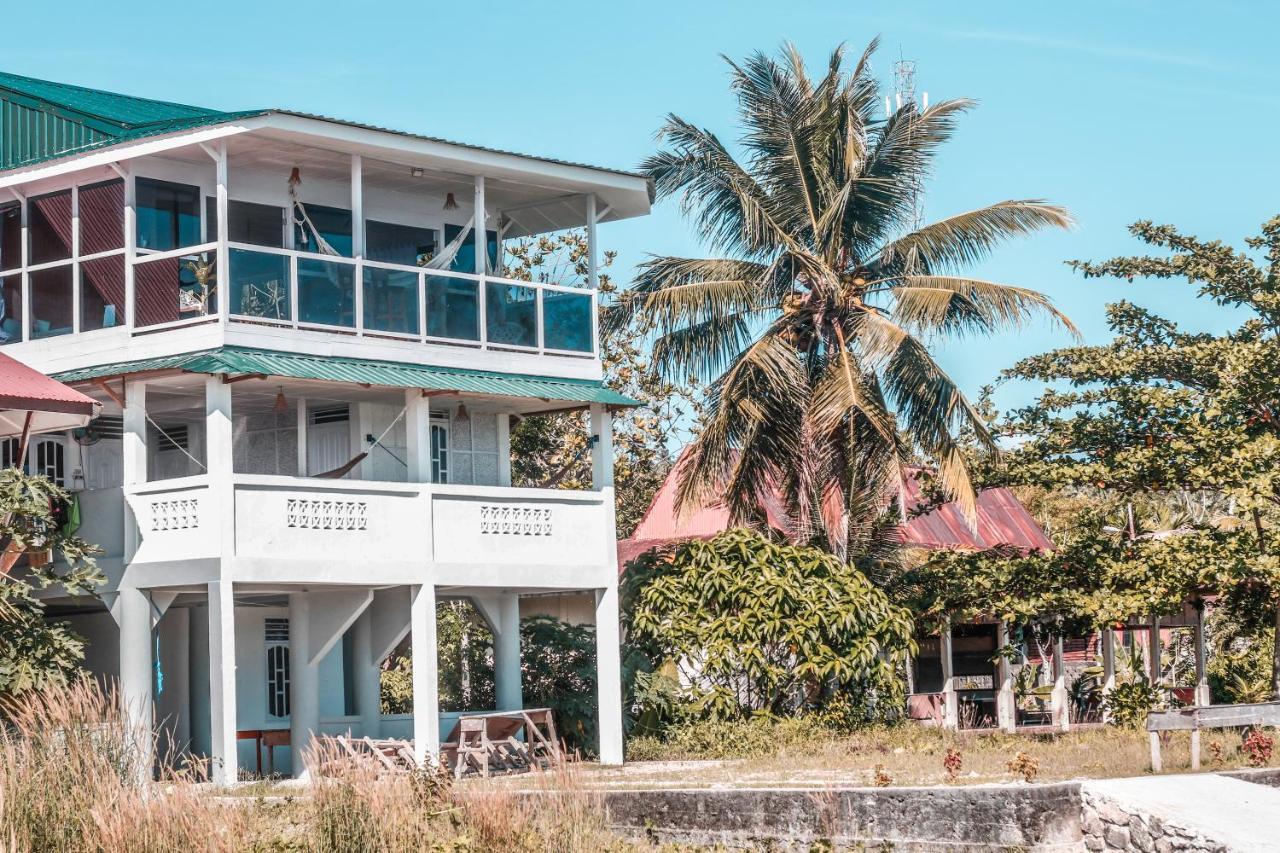 Nias Surf Stay Lagudri Luaran gambar